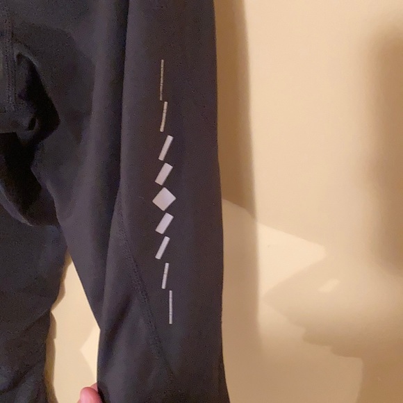 New Balance Workout Pants - Picture 6 of 8